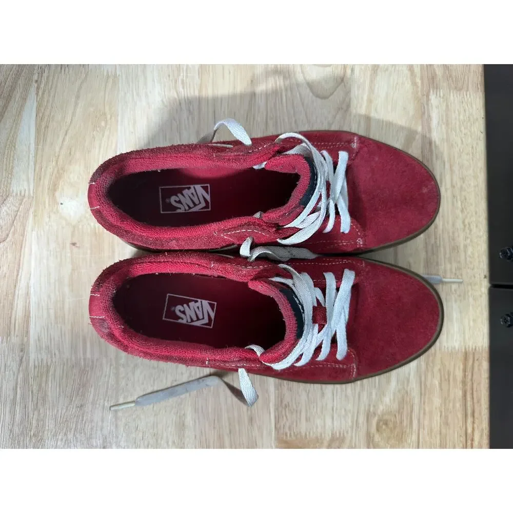 Vans Youth size 5.5 Red Suede Skate Shoes Gum Sole Kids Sneakers